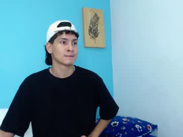 Live gay cam model 0_alejo19 yrs streaming now in HD