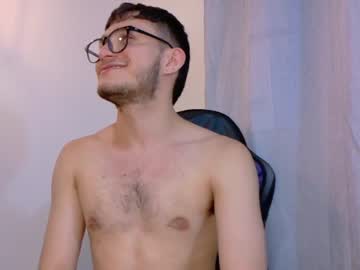 Live twink cam 1tommy9, age 19 yrs nude and streaming