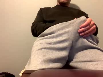 Live gay cam model 9inchcock7inchgirth19 yrs streaming now in HD