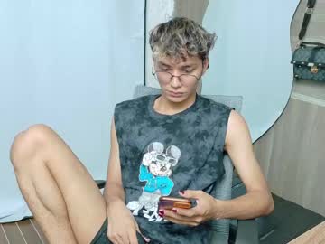 _andrew_willyams, 20 years old, GOAL: cum show [469 tokens remaining] hello my love  cum show #skinny #18 #twink #feet #cute, webcam photo