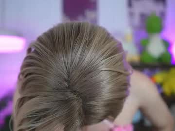_emily_bunny_ big cock cam stud 19 yrs streaming live