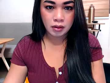 Skinny Asian cam girl _jellieshine live in HD