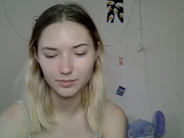 _kikiclark_, #new #nonude #girlnextdoor #feet #yoga #shy, webcam photo