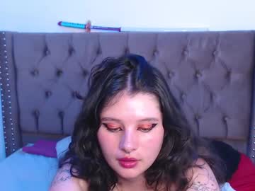 _moonblue_, 18 years old, GOAL: DRAW ON MY BODY WITH MY LIPSTICK [190 tokens remaining] Hi guys! ? Lets have a nasty time!!??? #18 #petite #natural #feet, webcam photo