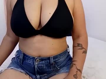 _selenerose, _selenerose's room #new #latina #bigboobs #milk #anonima Ig: lill.ydepp, webcam photo