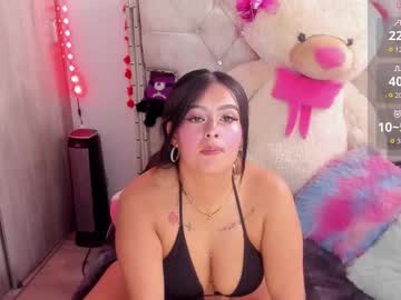 _trinitty, GOAL: Get Naked + Show Oil [195 tokens remaining] Welcome to my room! #cum #daddy #smoke #lovense #new, webcam photo