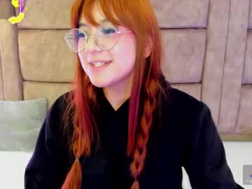 Feet Cams Live model _vix555_, age 19 streaming Foot Fetish VR