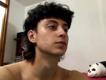 Live gay cam model A_littlee_bear20 yrs streaming now in HD