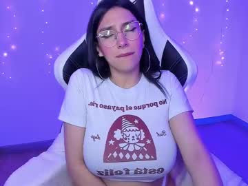 Abbie_otero • bigboobs24y • In your precious heart ???? • public