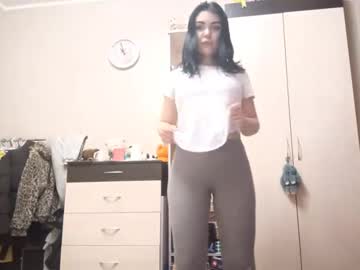 Abigaildestro, 18 years old, Heyy , I'm Abi <3 . Goal: put your hands under the mob shirt #new #shy #tease #petite #teen [16 tokens remaining], webcam photo