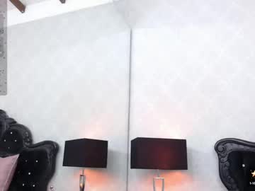 abrilwinters - Live Performer
