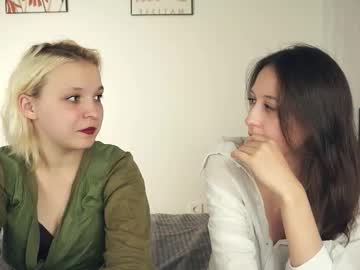 Adahbuggie, 18 years old, Hi, my name is Jenny, I'm here for the first time.Goal: tease top  #new and #shy room, me #natura [99 tokens remaining], webcam photo