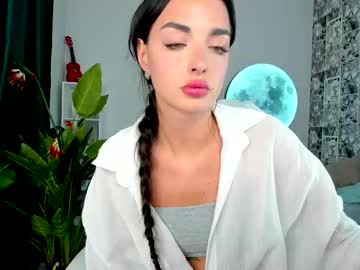 Adeleamber, 19 years old, GOAL: Suck finger with eyes contact [20 tokens remaining] Welcome to my room! #smalltits #teen #skinny #new #brunette, webcam photo