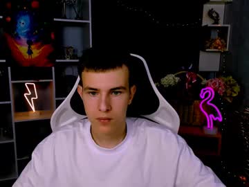 Adrian_veen, 22 years old, GOAL: biceps flexl [269 tokens remaining] Welcome to my room! #bigdick #shy #anal #18 #bigboobs, webcam photo