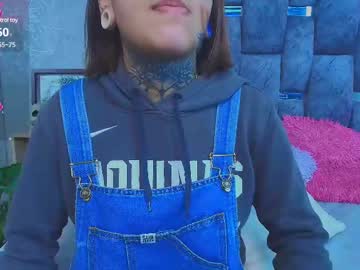 aisha_8_ - Live EU Performer