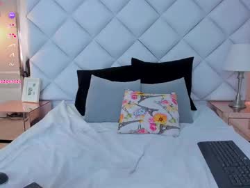 Aitana_evanss, Hey let's have fun together  - Goal: play with my boobs [107 tokens left] #latina #bigboobs #new #bbw #puffynipples, webcam photo