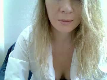 Aithnexs, 25 years old, Goal: ??I will tease you? #cute #new #c2c #feet #tease - Next Goal: ??Dance for you?, webcam photo