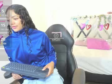 Catch me live as Alaiia_tay in premium male cam shows