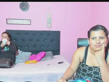 Alejita_smithh, Lovense Lush on - Interactive Toy that vibrates with your Tips #anal #squirt #young #bigboobs #milf, webcam photo