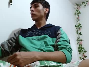 Hairy cam model Alejito_collins1, 21 yrs live now