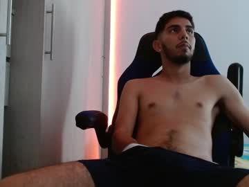 Hairy cam model Alejo_hot23, 25 yrs live now