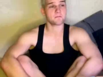 Live gay cam model Alex_king14588 streaming now in HD