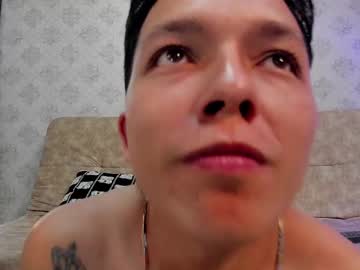 Live gay cam model Alex_west_ streaming now in HD