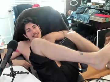 Alexander9779 big cock cam stud 28 yrs streaming live