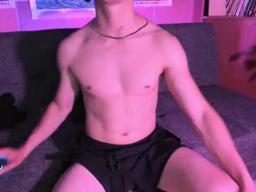 Alexijacobs, 20 years old, pants off [150 tokens remaining] #young #twink #18 #bigcock, webcam photo