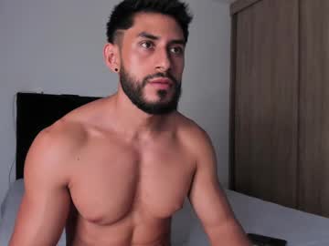Nude Twink Performer alexxxmachine (muscle, latino, bigcock, cum, lovense) live now