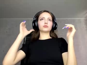 Alfrediamordino, 18 years old, ?Stand up and show my outfit #18 #new #shy #young #teen [33 tokens remaining], webcam photo