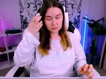 Live cam boy Aliceindildoland, 25 yrs – Hot Male Cams