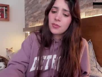 Alicewillow • teen • In your PC • away