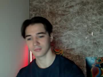 Feet Cams Live male performer alphadevil11 streaming now