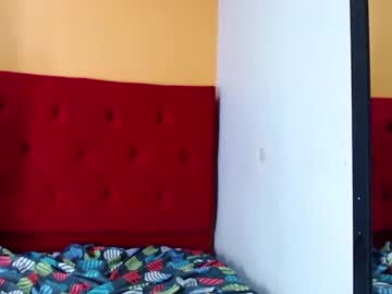 Alunajhonsoncm101, GOAL: open ass and 1 finger [282 tokens remaining] Welcome to my room! #cum #latina #teen #squirt #new, webcam photo
