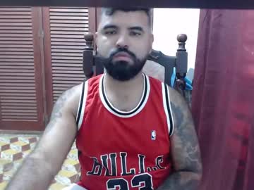 Hairy cam model Alz_hunter live now