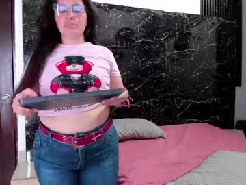 Live Milf Amara_luxe, 31 yrs - Hot Milf Cams