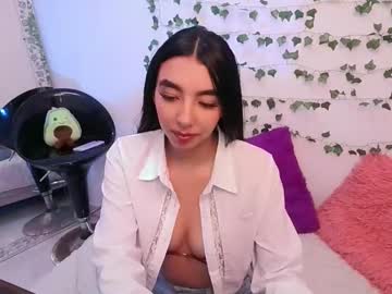 Ambar_lexy, 20 years old, GOAL: topless [122 tokens left] #new #latina #smalltits #jeans #bigass, webcam photo