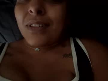 Live Milf Amberlove210 - Hot Milf Cams
