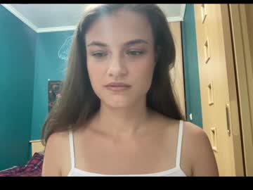Ameli_loran, 18 years old, Ameli_loran's room #18 #smalltits #natural #german #bigass, webcam photo