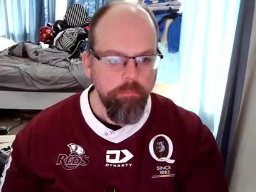 Catch me live as Amf_1982, age 43 yrs in premium male cam shows