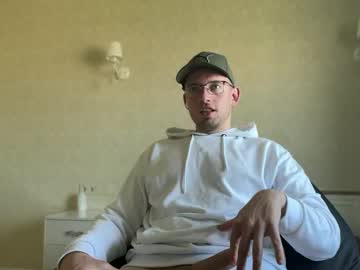 Live gay cam model Andypavlove29 yrs streaming now in HD