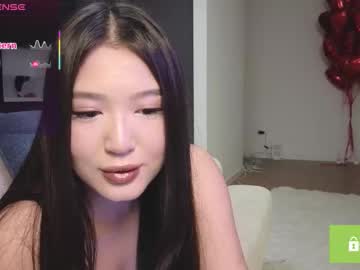 Angel_sofi7, 18 years old, First time here.Ntmu i am <3 #asian #bigass #new #teen, webcam photo