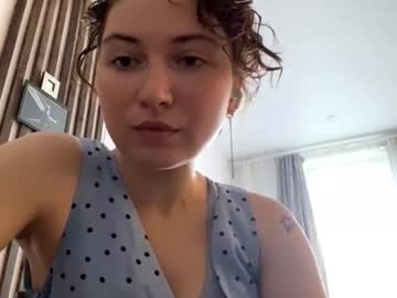 Angelestieu, 20 years old, Goal: Spin around and show my outfit!My first day!!!Please do not be rude with me.... #18 #new #cute # #teen #bigboobs [7 tokens remaining], webcam photo