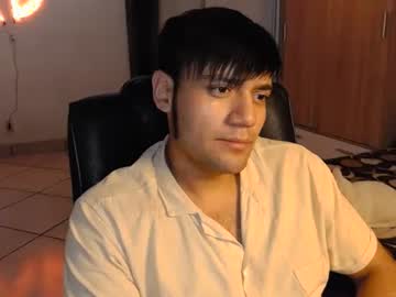 Hairy cam model Angrydeimos, 27 yrs live now