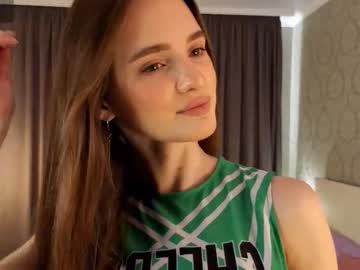 Anna__beautygirl • teen19y • Moon? • public
