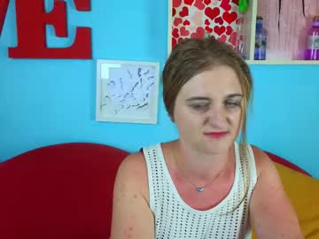 Anna_goldie, #new #mature #bigass #pussy #naked@GOAL! XOXO [245 tokens remaining], webcam photo