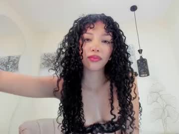 Annalise_goerts, 18 years old, GOAL: a finger the ass [51 tokens remaining] Welcome to my room! #new #latina #natural #ebony #skinny, webcam photo