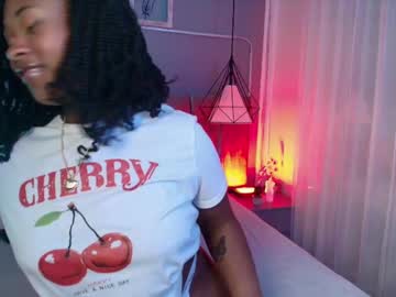 anneth__m - Live EU Performer