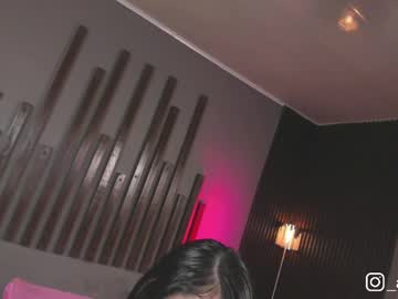 annie_barozzi - Live Performer